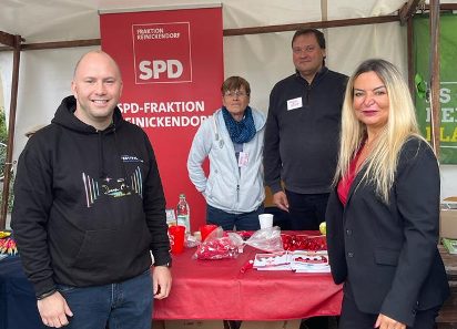 SPD-Fraktion Reinickendorf beim Tag des offenen Rathauses 2023